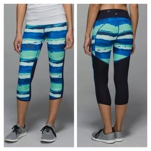 Lululemon Pace Pusher Crop Full-On Luxtreme Brush Strokes Harbor Blue Menthol/